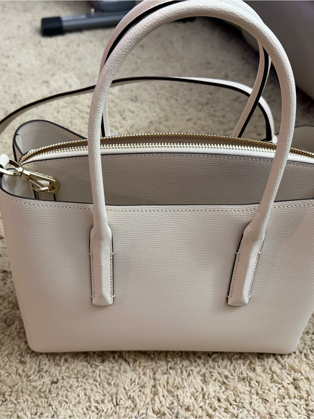 kate spade Cream Pebbled Leather Tote with Heart Luggage Tag - Picture 2 of 5
